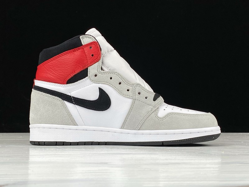 Air Jordan 1 High OG AJ1 Smoke Grey